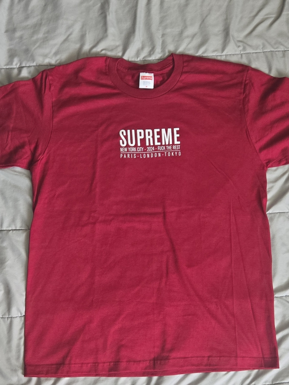 Supreme Paris Tee 'Cardinal' Medium